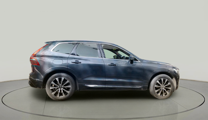 2022 Volvo XC 60 B5 INSCRIPTION, Petrol, Automatic, 1,50,621 km, exterior