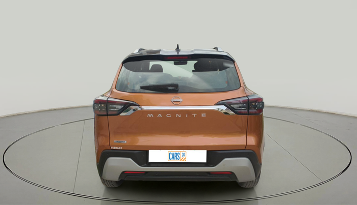 2024 Nissan MAGNITE Tekna Plus HRAO 1.0 Turbo Petrol MT Dual Tone, Petrol, Manual, 4,120 km, exterior