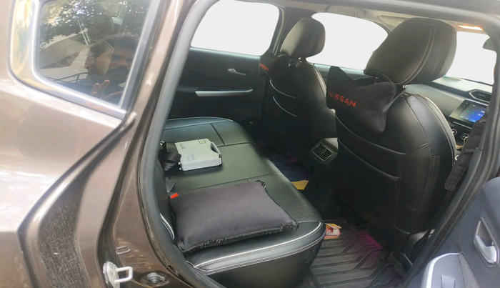 2021 Nissan MAGNITE XV PREMIUM TURBO CVT, Petrol, Automatic, 49,722 km, interior