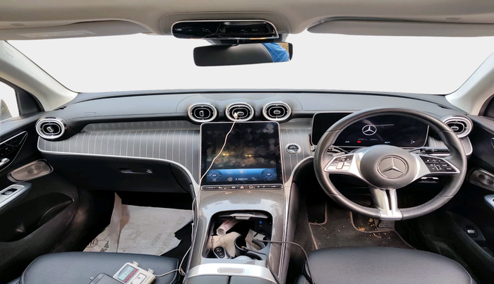 2023 Mercedes Benz GLC CLASS 300 4MATIC, Petrol, Automatic, 26,804 km, interior