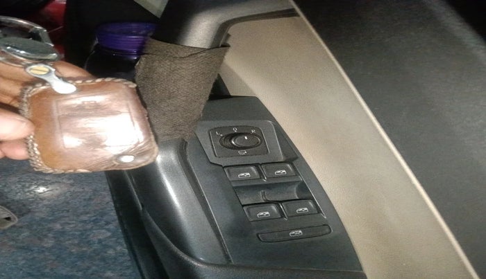 2022 Skoda SLAVIA STYLE 1.0L TSI MT, Petrol, Manual, 68,665 km, interior