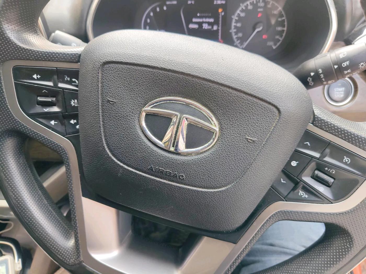 2019 Tata Harrier XZ 2.0L, Diesel, Manual, 1,06,818 km, interior