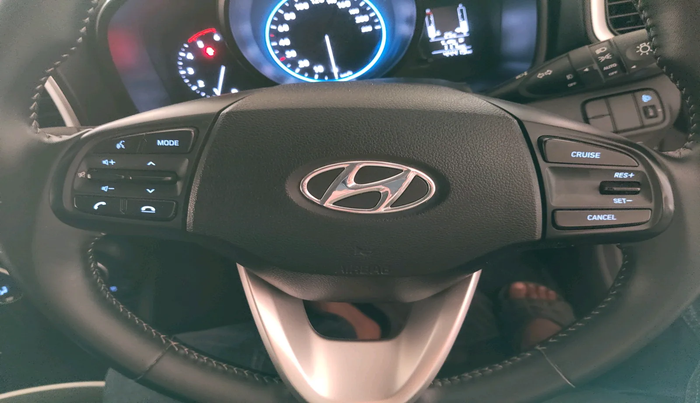 2021 Hyundai VENUE SX 1.5 CRDI, Diesel, Manual, 44,419 km, interior