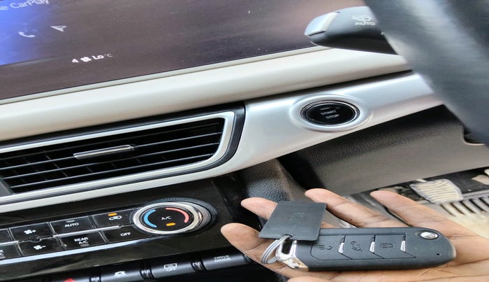 2022 Mahindra XUV700 AX7 Luxury Pack Diesel MT 7 STR, Diesel, Manual, 80,770 km, interior