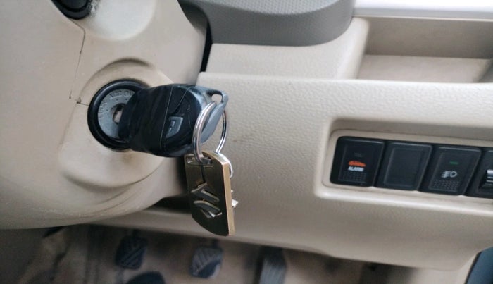 2013 Maruti Ertiga VDI, Diesel, Manual, 1,62,536 km, interior