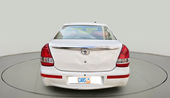 2015 Toyota Etios GD, Diesel, Manual, 3,53,809 km, exterior