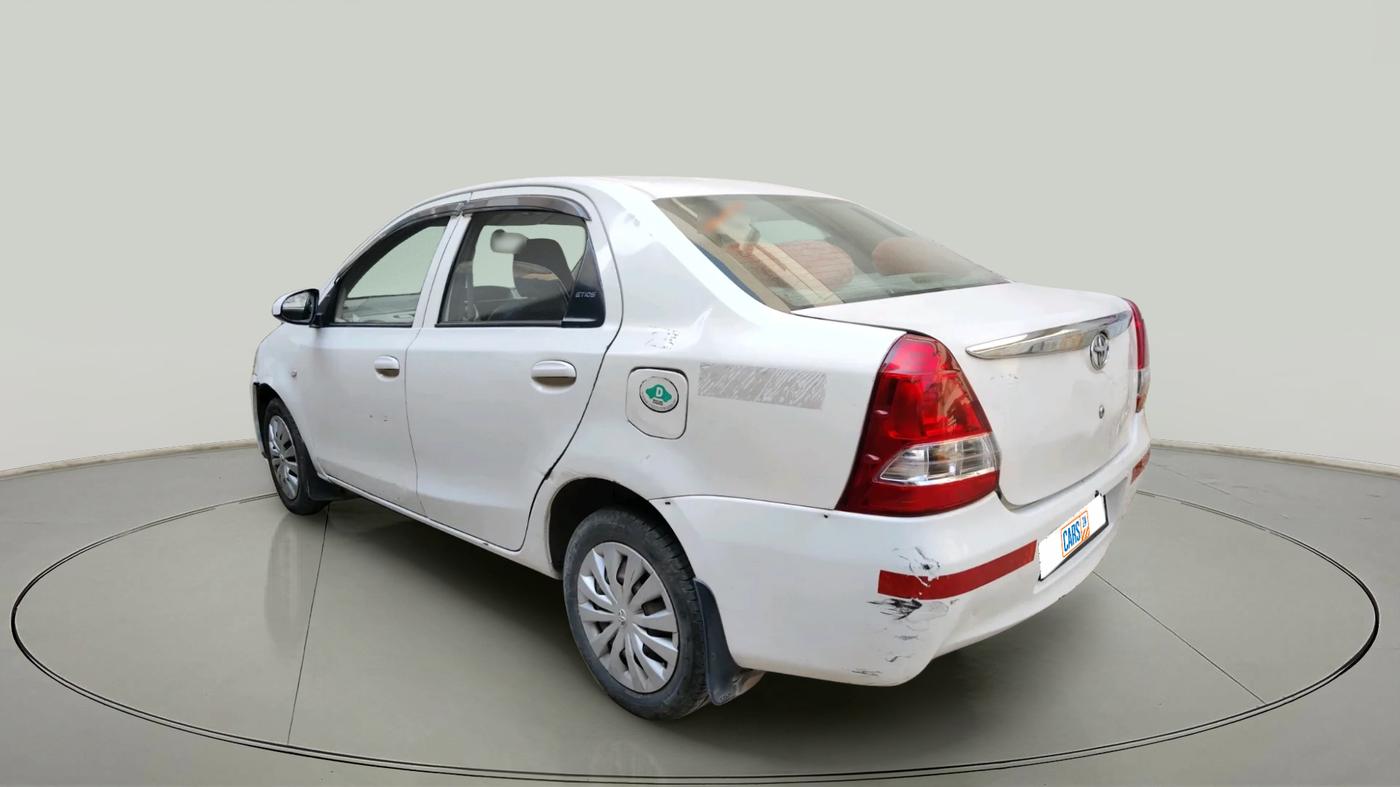 2015 Toyota Etios GD, Diesel, Manual, 3,53,809 km, exterior
