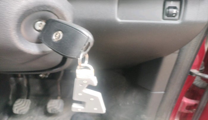 2021 Nissan MAGNITE XL, Petrol, Manual, 42,451 km, interior