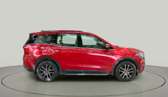 2022 Mahindra XUV700 AX 7 LUXURY P AT 7 STR, Petrol, Automatic, 33,698 km, exterior
