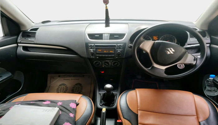 2015 Maruti Swift VXI, Petrol, Manual, 1,06,423 km, interior