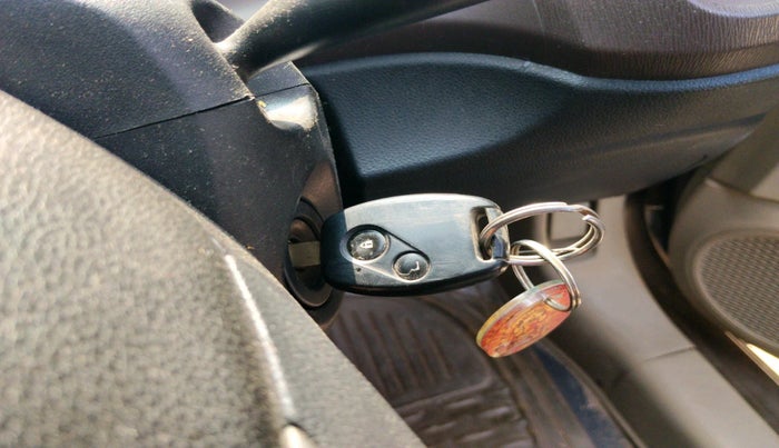 2013 Honda Amaze 1.5L I-DTEC S, Diesel, Manual, 83,850 km, interior