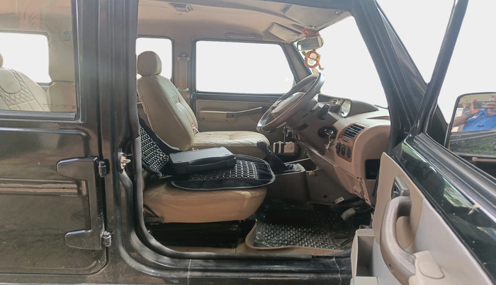 2014 Mahindra Bolero ZLX BS IV, Diesel, Manual, 1,19,217 km, interior