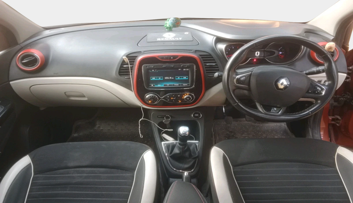 2017 Renault Captur RXT DIESEL, Diesel, Manual, 56,107 km, interior