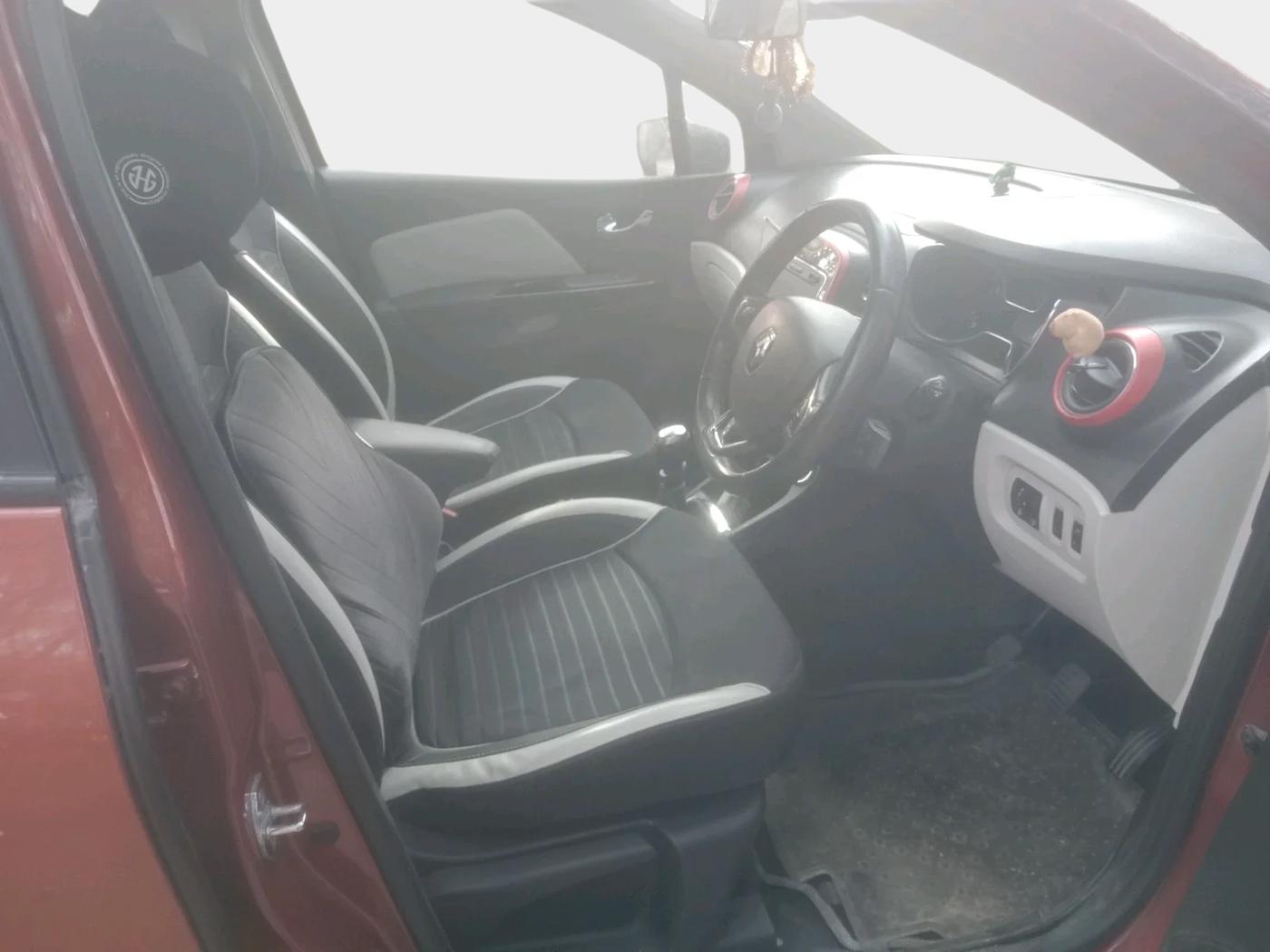 2017 Renault Captur RXT DIESEL, Diesel, Manual, 56,107 km, interior