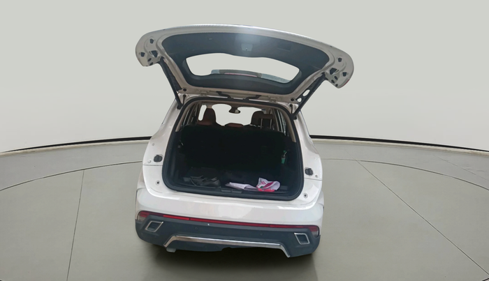 2023 MG HECTOR PLUS SHARP PRO 2.0 TURBO DIESEL 7 STR, Diesel, Manual, 13,428 km, exterior