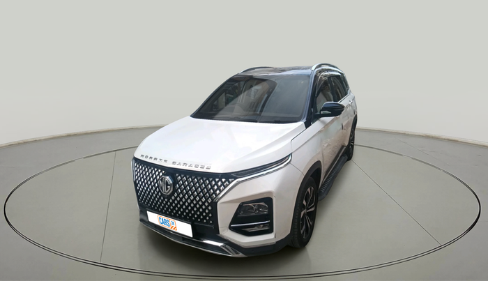 2023 MG HECTOR PLUS SHARP PRO 2.0 TURBO DIESEL 7 STR, Diesel, Manual, 13,428 km, exterior