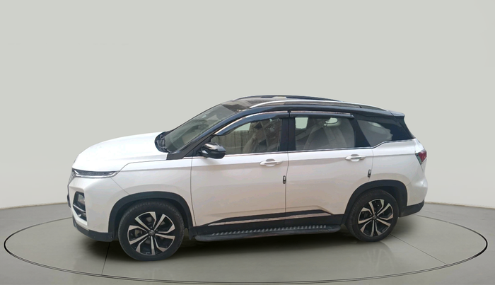 2023 MG HECTOR PLUS SHARP PRO 2.0 TURBO DIESEL 7 STR, Diesel, Manual, 13,428 km, exterior