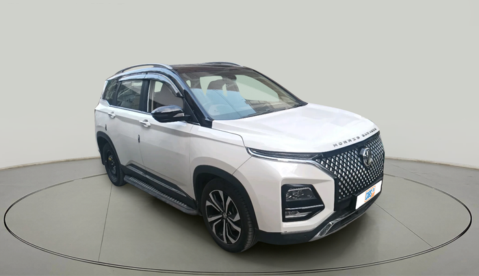 2023 MG HECTOR PLUS SHARP PRO 2.0 TURBO DIESEL 7 STR, Diesel, Manual, 13,428 km, exterior