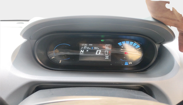 2025 Tata TIAGO EV XZ PLUS TECH LUX LONG RANGE FAST CHARGER, Electric, Automatic, 21,972 km, interior