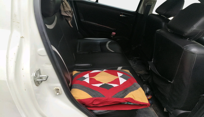 2013 Maruti Swift VDI, Diesel, Manual, 1,20,003 km, interior