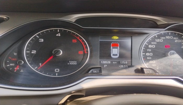 2015 Audi A4 35 TDI Multitronic, Diesel, Automatic, 1,28,528 km, interior