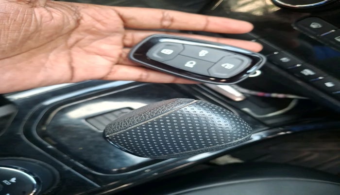 2022 Tata NEXON XZA PLUS (O) DIESEL DARK EDITION, Diesel, Automatic, 21,994 km, interior