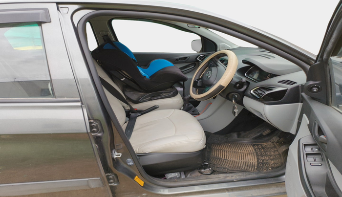 2021 Tata Tiago XT PETROL, Petrol, Manual, 39,923 km, interior