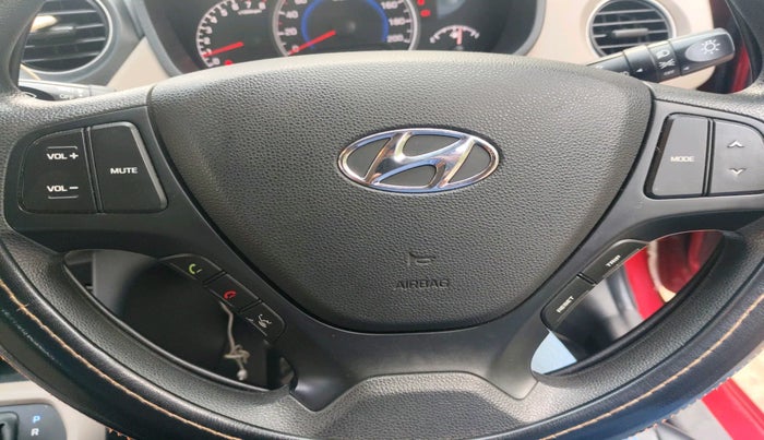 2019 Hyundai Grand i10 SPORTZ AT 1.2 KAPPA VTVT, Petrol, Automatic, 31,999 km, interior