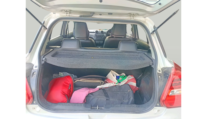 2018 Maruti Swift VXI AMT, Petrol, Automatic, 1,01,058 km, exterior