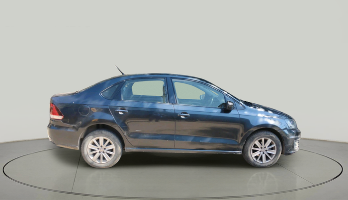 2016 Volkswagen Vento HIGHLINE 1.5 AT, Diesel, Automatic, 1,25,587 km, exterior
