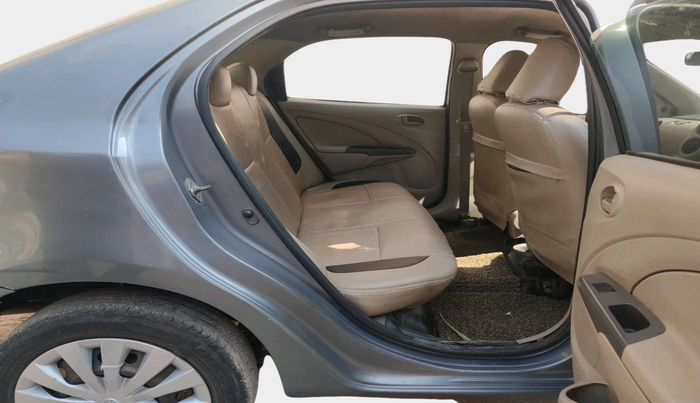 2015 Toyota Etios GD, Diesel, Manual, 1,63,970 km, interior