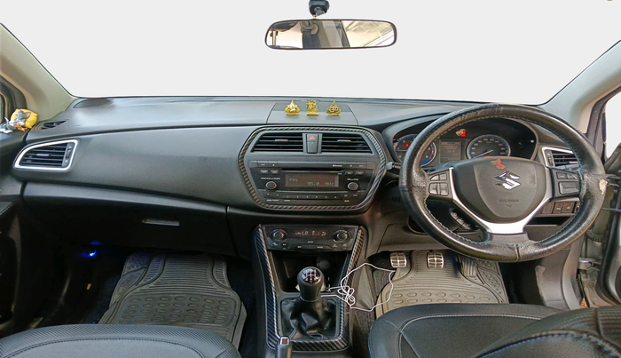 2016 Maruti S Cross ZETA 1.3, Diesel, Manual, 1,23,551 km, interior