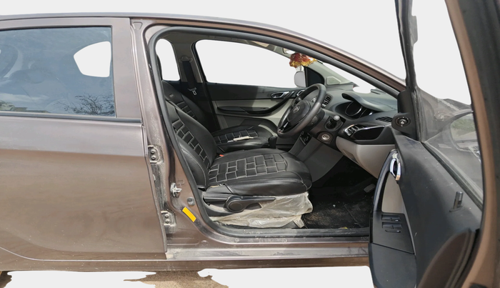2019 Tata Tiago XZ PLUS PETROL, Petrol, Manual, 17,093 km, interior