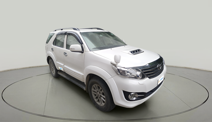 2013 Toyota Fortuner 3.0 4X4 MT, Diesel, Manual, 1,16,503 km, exterior