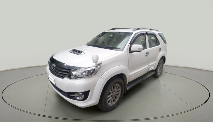 2013 Toyota Fortuner 3.0 4X4 MT, Diesel, Manual, 1,16,503 km, exterior
