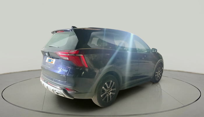 2022 Mahindra XUV700 AX 7 LUXURY D AT 7 STR, Diesel, Automatic, 1,21,412 km, exterior