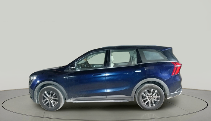 2022 Mahindra XUV700 AX 7 LUXURY D AT 7 STR, Diesel, Automatic, 1,21,412 km, exterior