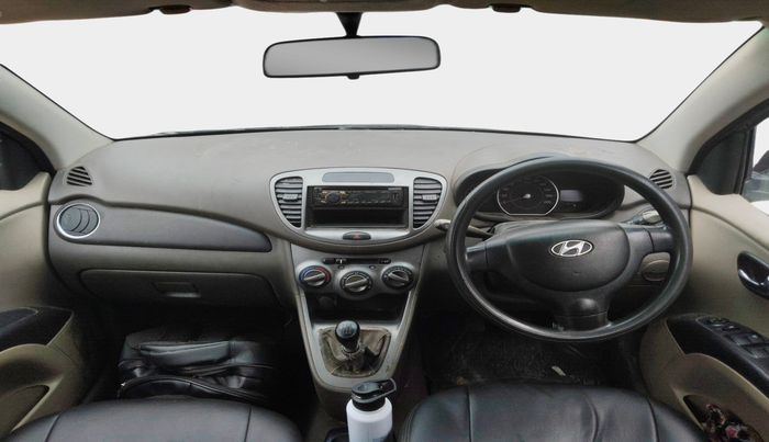2010 Hyundai i10 MAGNA 1.2, Petrol, Manual, 1,39,935 km, interior