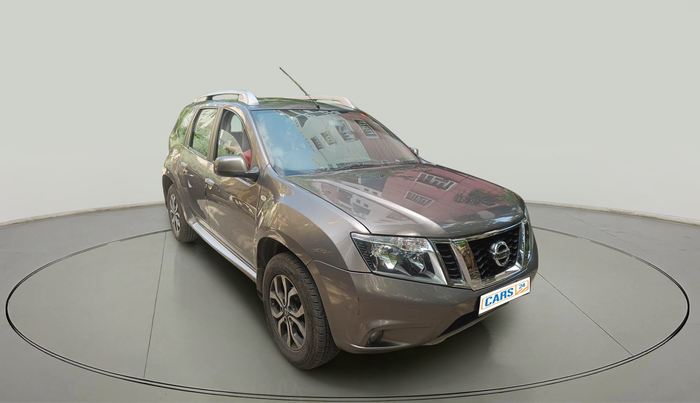 2015 Nissan Terrano XV D THP PREMIUM 110 PS, Diesel, Manual, 1,01,342 km, exterior
