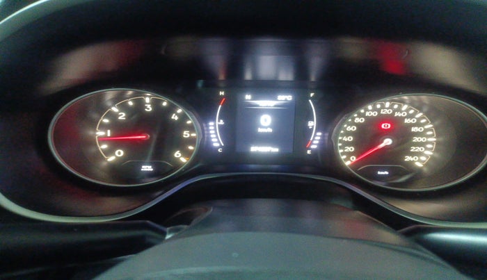 2018 Jeep Compass LIMITED (O) 2.0 DIESEL, Diesel, Manual, 2,74,687 km, interior