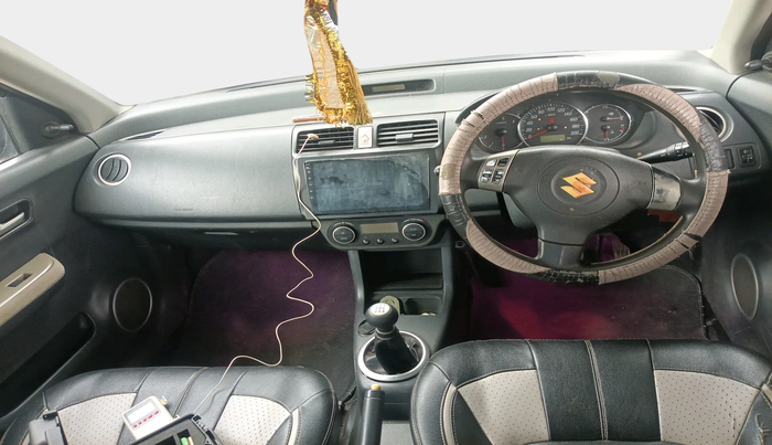 2011 Maruti Swift ZDI, Diesel, Manual, 1,40,901 km, interior