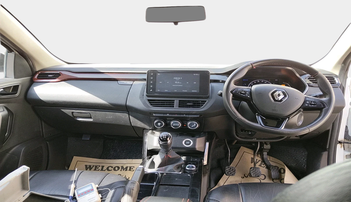 2022 Renault Kiger RXZ MT DUAL TONE, Petrol, Manual, 73,307 km, interior