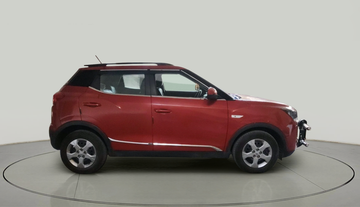 2023 Mahindra XUV300 W6 1.2 PETROL AMT, Petrol, Automatic, 9,377 km, exterior