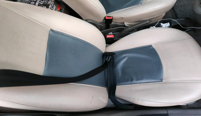 2012 Hyundai i10 MAGNA 1.2, Petrol, Manual, 32,099 km, interior