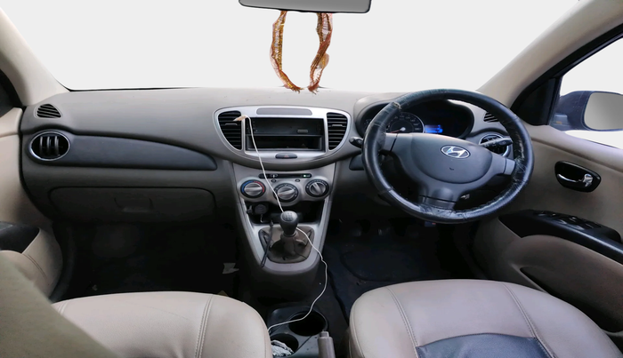 2012 Hyundai i10 MAGNA 1.2, Petrol, Manual, 32,099 km, interior