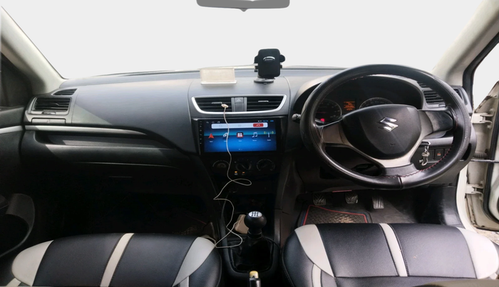 2015 Maruti Swift VDI, Diesel, Manual, 1,09,439 km, interior