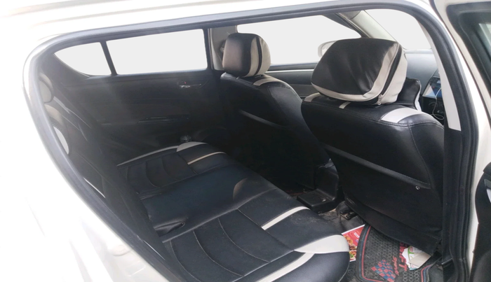 2015 Maruti Swift VDI, Diesel, Manual, 1,09,439 km, interior