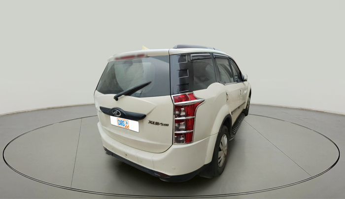 2016 Mahindra XUV500 W6, Diesel, Manual, 1,06,182 km, exterior