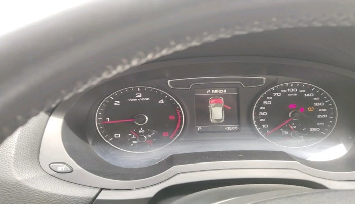 2015 Audi Q3 35 TDI Quattro, Diesel, Automatic, 1,46,981 km, interior