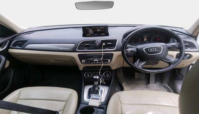2015 Audi Q3 35 TDI Quattro, Diesel, Automatic, 1,46,981 km, interior